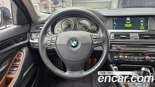 BMW 5 Series (F10) 520d 2011 — фото 13