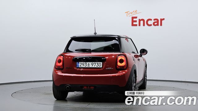 MINI Cooper D Standard 3rd 2015 — фото 4