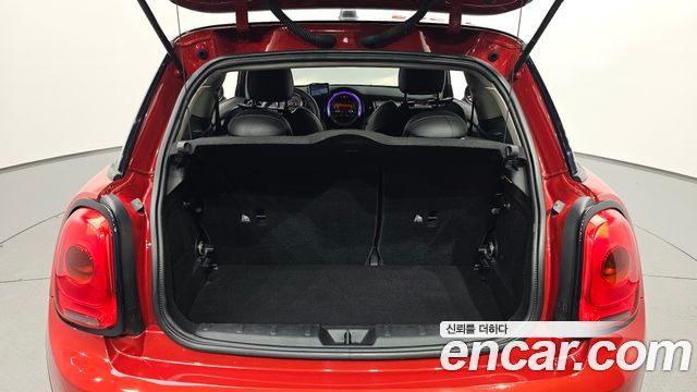 MINI Cooper D Standard 3rd 2015 — фото 20