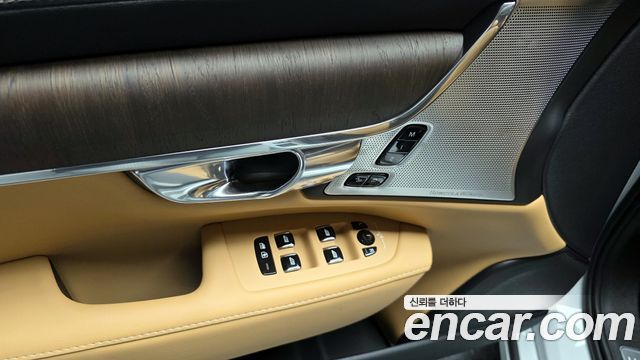 Volvo S90 B6 AWD Ultimate Bright 2024 — фото 14