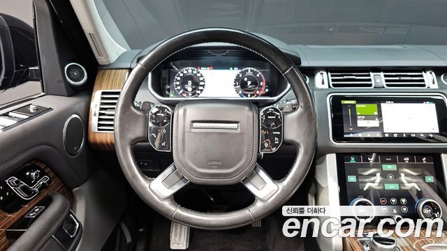 Land Rover Range Rover (IV) 4.4 SDV8 Vogue SE DIESEL 2018 — фото 13