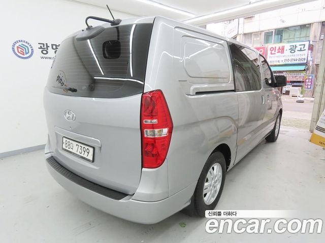 Hyundai Grand Starex Van 5-Seater Smart 2021 — фото 3