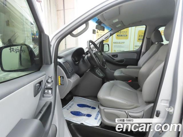 Hyundai Grand Starex Van 5-Seater Smart 2021 — фото 5