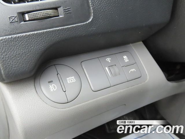 Hyundai Grand Starex Van 5-Seater Smart 2021 — фото 10