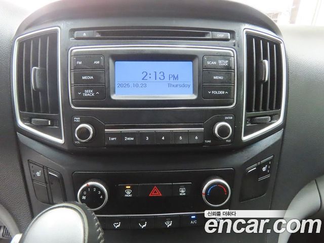 Hyundai Grand Starex Van 5-Seater Smart 2021 — фото 16
