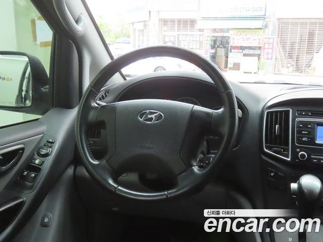 Hyundai Grand Starex Van 5-Seater Smart 2021 — фото 19