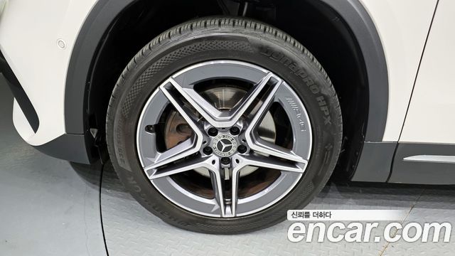 Mercedes-Benz GLA-Class (H247) GLA250 4MATIC 2022 — фото 5