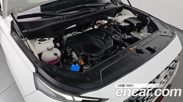 Hyundai Santa Fe Gasoline 2.5T 4WD Calligraphy 2023 — фото 6