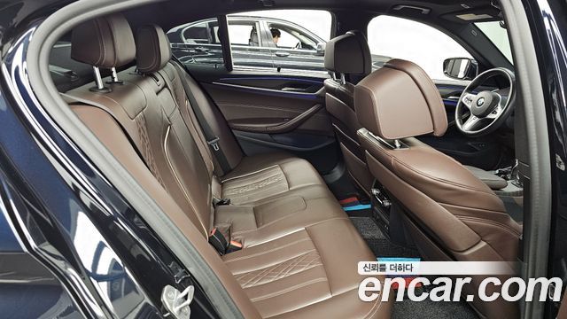 BMW 5 Series (G30) 530i M Sport Package Plus 2020 — фото 12
