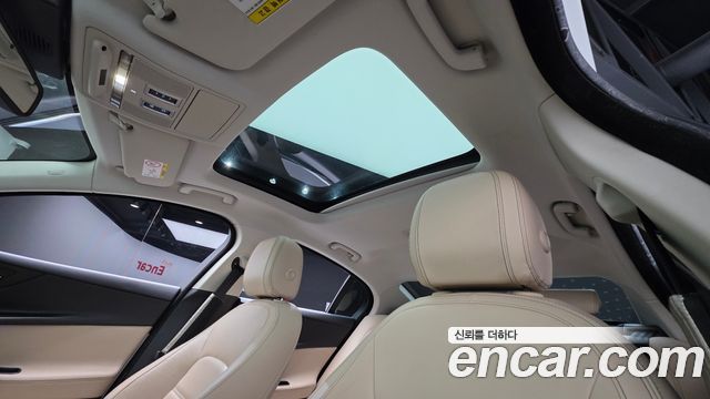 Jaguar XE 20d Prestige 2016 — фото 17