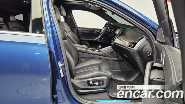 BMW X6 (G06) xDrive40i M Sport 2023 — фото 11