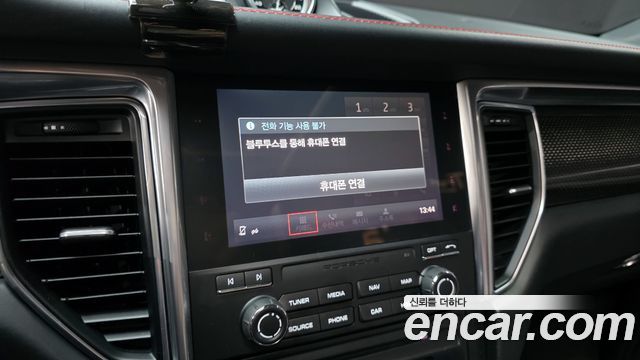 Porsche Macan 3.0 GTS 95B 2018 — фото 16