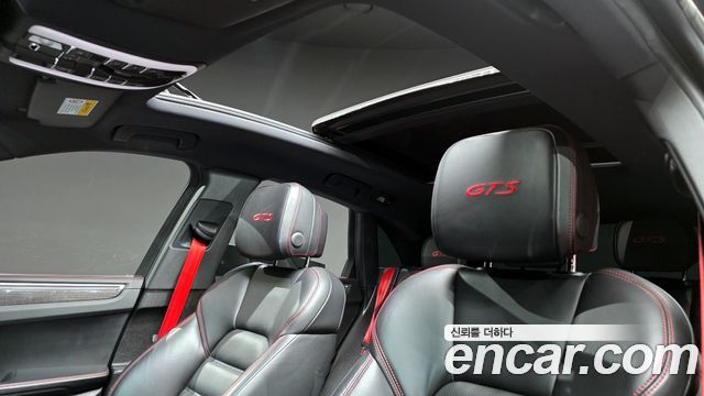 Porsche Macan 3.0 GTS 95B 2018 — фото 19