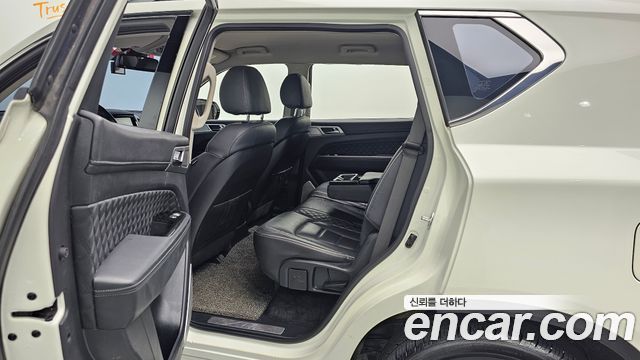 KG Mobility (SsangYong) Rexton Diesel 2.2 4WD Prestige 2023 — фото 12