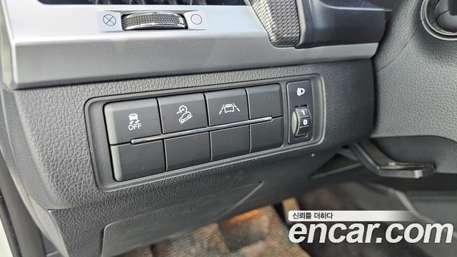 KG Mobility (SsangYong) Rexton Diesel 2.2 4WD Prestige 2023 — фото 13