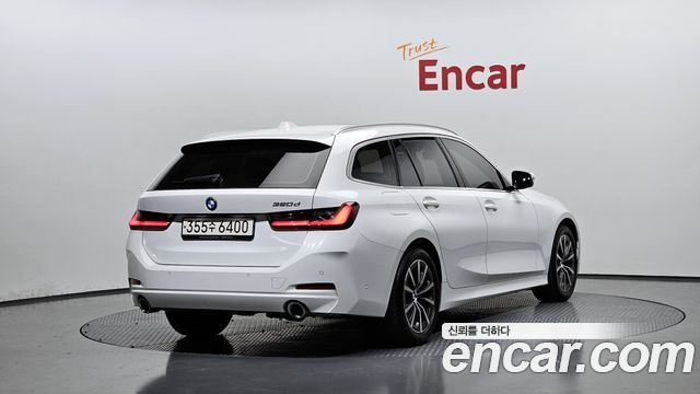 BMW 3 Series (G20) 320d Touring 2023 — фото 2