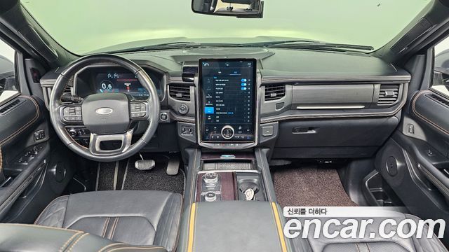 Ford Expedition Platinum 4WD 7Seater 2022 — фото 7