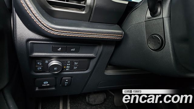 Ford Expedition Platinum 4WD 7Seater 2022 — фото 18