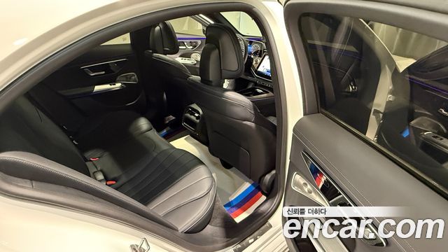Mercedes-Benz E-Class (W214) E300 4MATIC Exclusive 2025 — фото 10