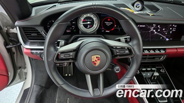Porsche 911 (992) Turbo S Cabriolet 2024 — фото 13