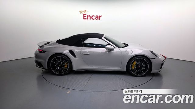 Porsche 911 (992) Turbo S Cabriolet 2024 — фото 19