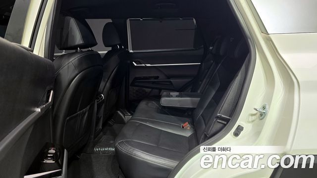 KG Mobility (SsangYong) Torres Gasoline 1.5 2WD T7 2023 — фото 12