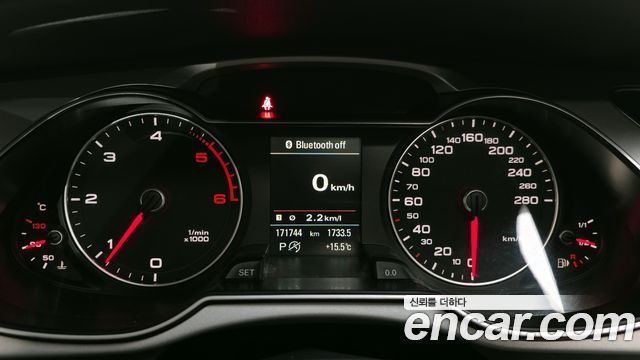 Audi A4 30 TDI B8 2016 — фото 8