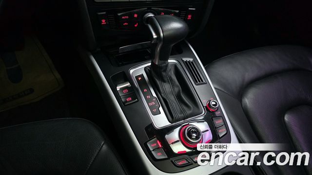 Audi A4 30 TDI B8 2016 — фото 9