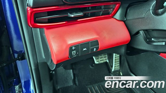 Hyundai Avante (CN7) 1.6 Turbo N Line Sport 2021 — фото 17