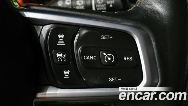 Jeep Wrangler (JL) 2.0 Overland 4Door 2019 — фото 19