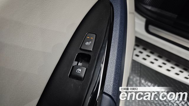 Kia Sportage Hybrid (V) Signature Gravity 2WD 2022 — фото 17