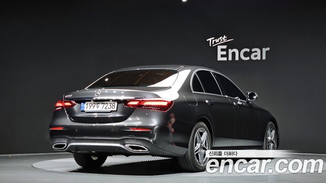 Mercedes-Benz E-Class (W213) E250 AMG Line 2023 — фото 2