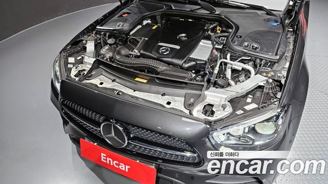 Mercedes-Benz E-Class (W213) E250 AMG Line 2023 — фото 6