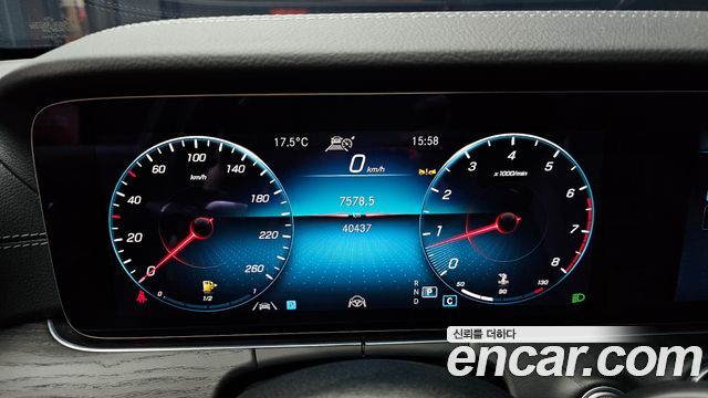 Mercedes-Benz E-Class (W213) E250 AMG Line 2023 — фото 8