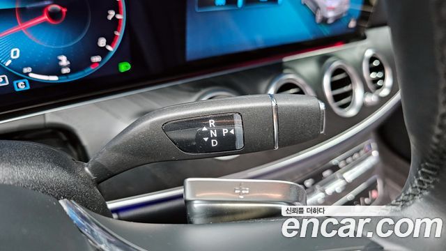 Mercedes-Benz E-Class (W213) E250 AMG Line 2023 — фото 9