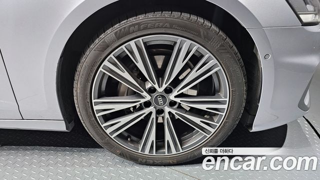 Audi A6 (C8) 45 TFSI Quattro Premium 2023 — фото 5