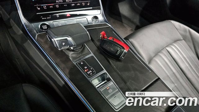 Audi A6 (C8) 45 TFSI Quattro Premium 2023 — фото 9
