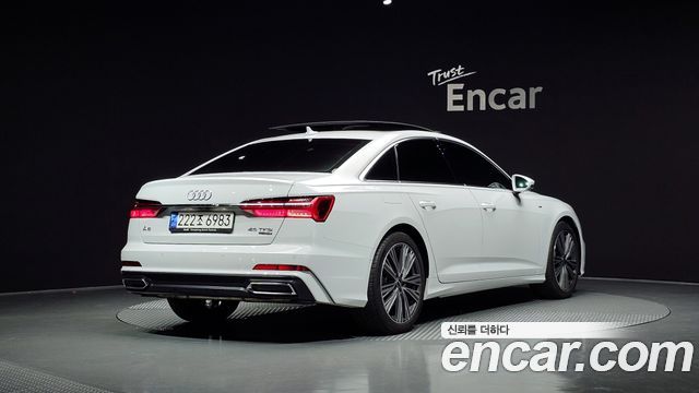 Audi A6 (C8) 45 TFSI Quattro Premium 2023 — фото 2