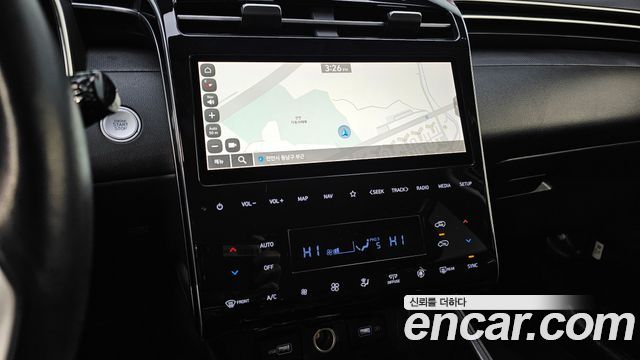 Hyundai Tucson (NX4) Diesel 2.0 2WD Premium 2022 — фото 17