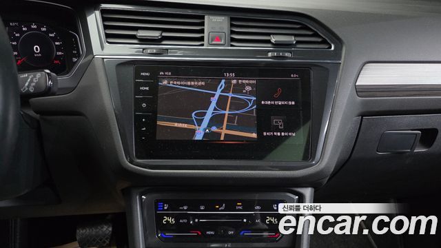 Volkswagen Tiguan Allspace 2.0 TSI Prestige 2023 — фото 14