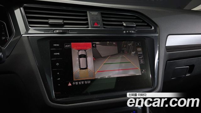 Volkswagen Tiguan Allspace 2.0 TSI Prestige 2023 — фото 15