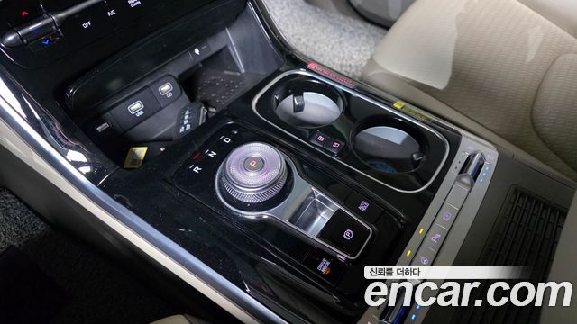 Kia Carnival (IV) Gasoline 9-Seater Hi-Limousine Signature 2023 — фото 9