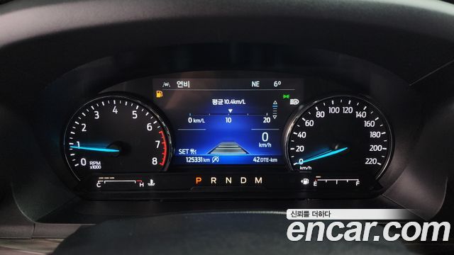 Ford Explorer (VI) 2.3 LimIted 4WD 2020 — фото 8
