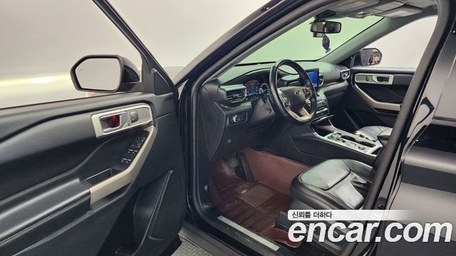 Ford Explorer (VI) 2.3 LimIted 4WD 2020 — фото 10