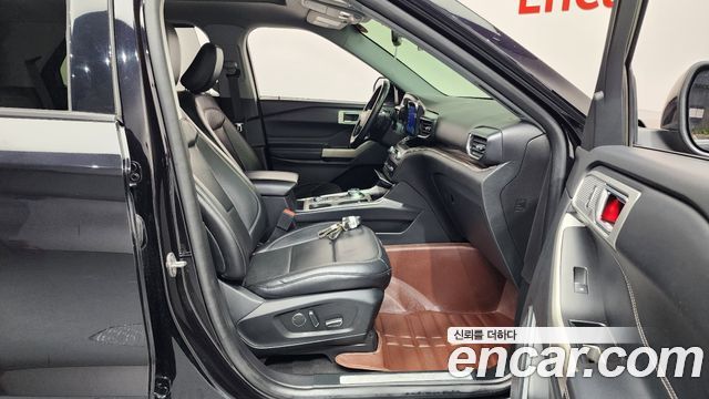 Ford Explorer (VI) 2.3 LimIted 4WD 2020 — фото 11