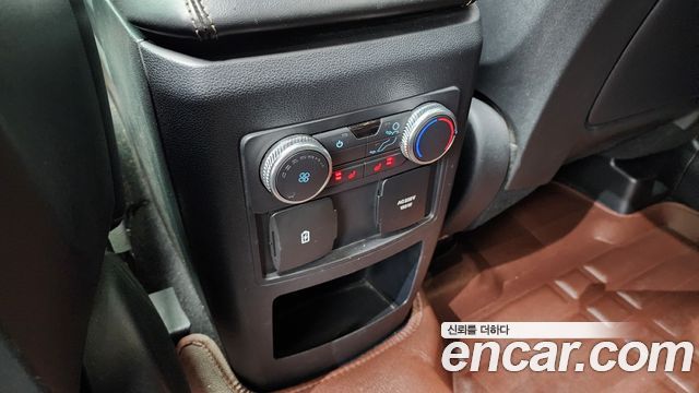 Ford Explorer (VI) 2.3 LimIted 4WD 2020 — фото 18