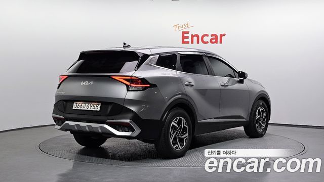 Kia Sportage (V) Diesel 2.0 2WD Trendy 2022 — фото 2