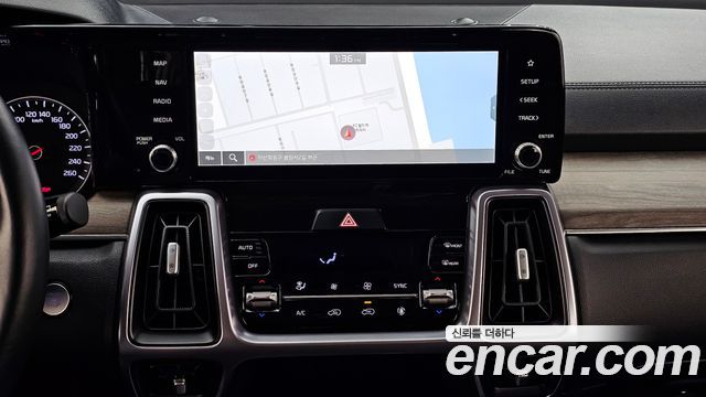 Kia Sorento (IV) Diesel 2.2 4WD Prestige 2023 — фото 14