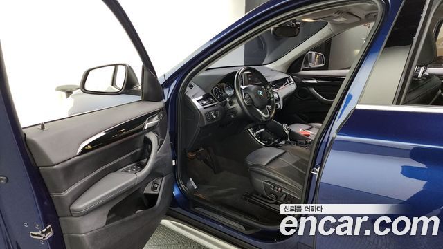 BMW X1 (F48) xDrive 20d xLine 2019 — фото 10
