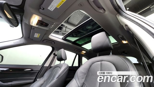 BMW X1 (F48) xDrive 20d xLine 2019 — фото 18